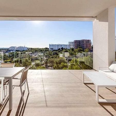 Apartamento Unico De 3 Dormitorios En Las Colinas Orihuela Luaran gambar